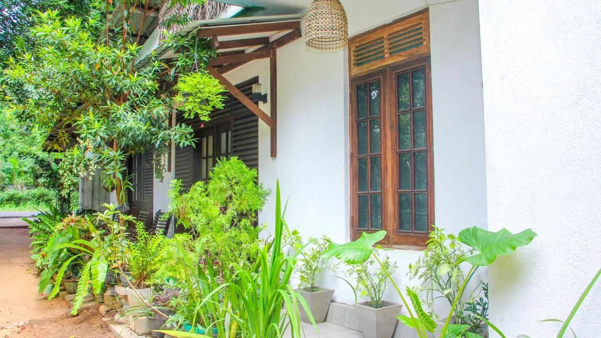 The Sigiriya Rock Hostel